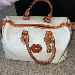 Dooney and Bourke Speedy Bag